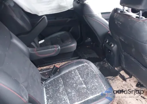 2025 Ford Explorer St z USA, uszkodzony, nr VIN 1FMWK8GC3SGB18018